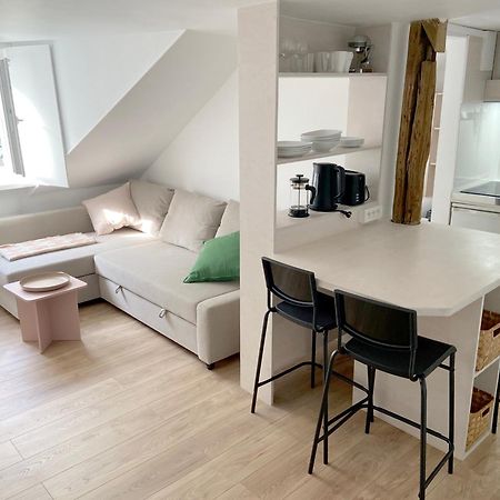Ferienwohnung Le Cocon Perche Entre L'Opera Et Les Tuileries Paris Exterior foto